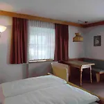 Landgasthof Dorferwirt *