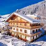 Lantställe Landgasthof Dorferwirt *