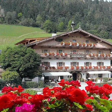 Landgasthof Dorferwirt カントリーハウス オーバーアウ