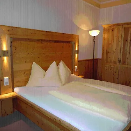 Landgasthof Dorferwirt カントリーハウス