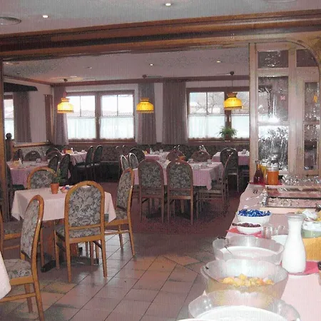 Landgasthof Dorferwirt *